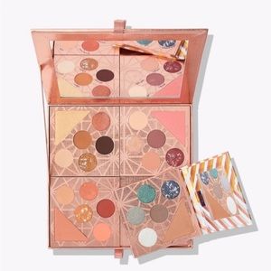Tarte Gift and Glam Collectors Set